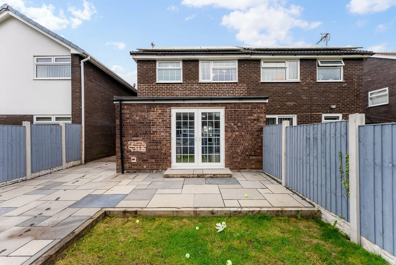 Thirsk Close, Runcorn, WA7, photo 22