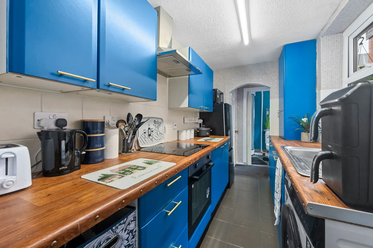 Crowther Street, St. Helens, WA10, photo 10