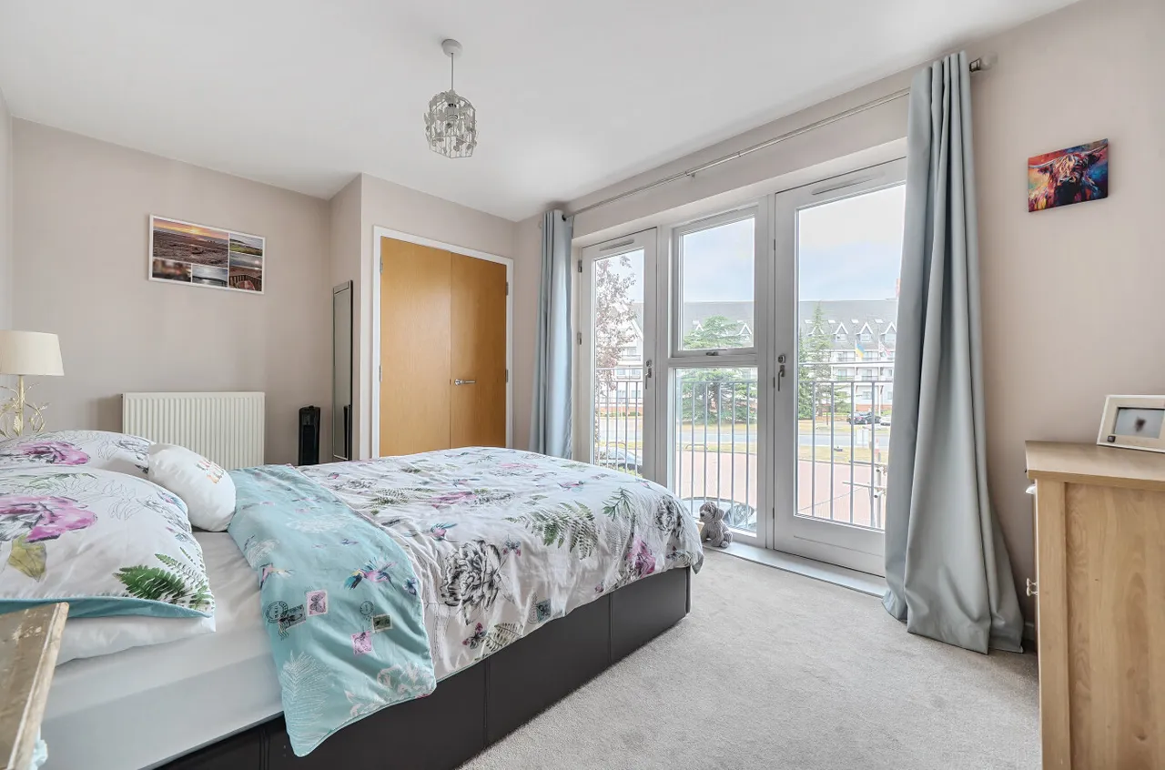 London Road, Binfield, Bracknell, Berkshire, RG42 4FA, photo 4