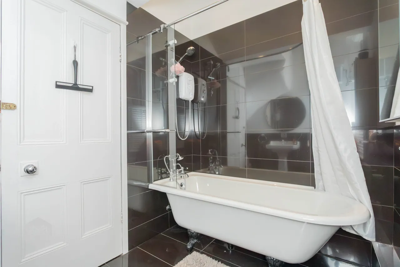 Westgate Avenue, Bolton, BL1 4RF, photo 40