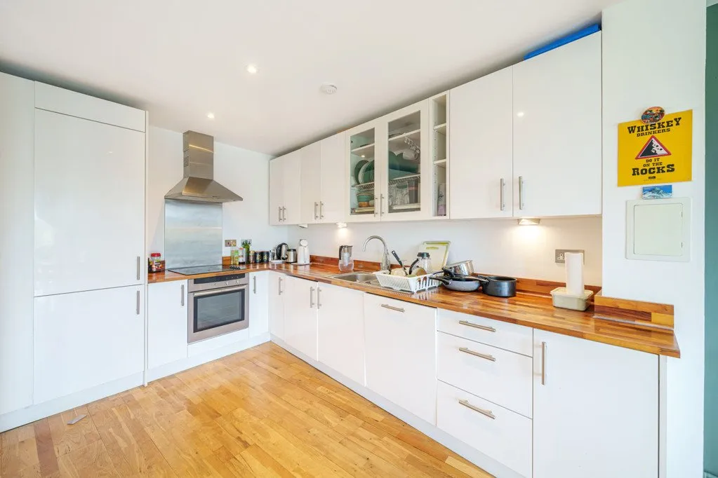 2 bed flat for sale — Alscot Road, SE1