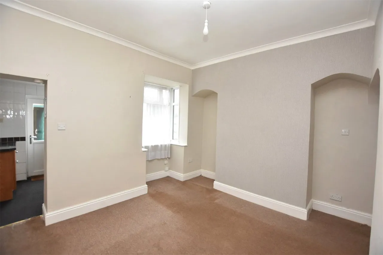 St. James Street, Mill Hill, Blackburn, Lancashire, BB2, photo 4