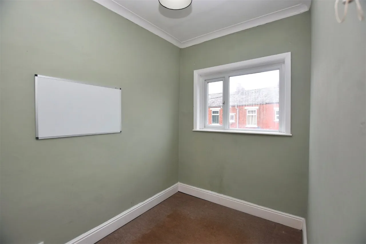 St. James Street, Mill Hill, Blackburn, Lancashire, BB2, photo 11