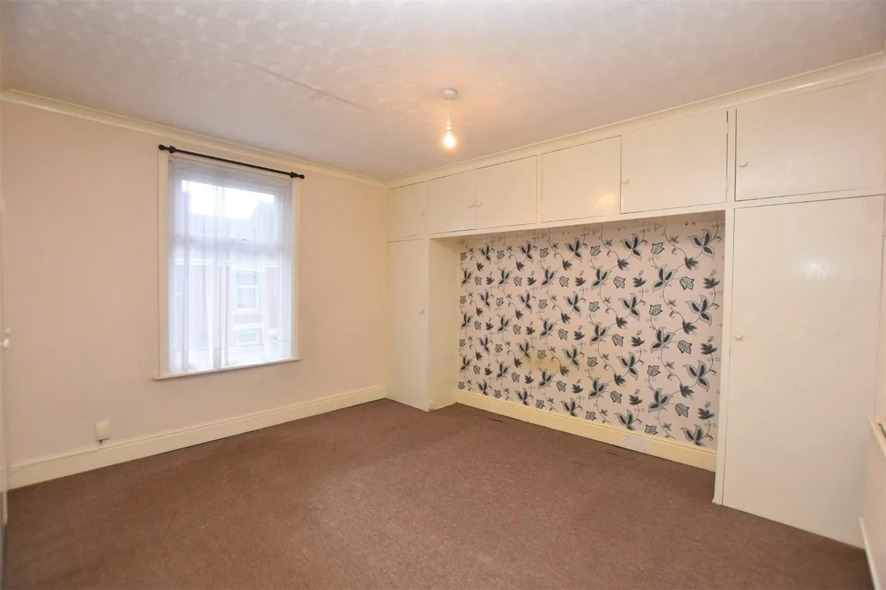 St. James Street, Mill Hill, Blackburn, Lancashire, BB2, photo 8