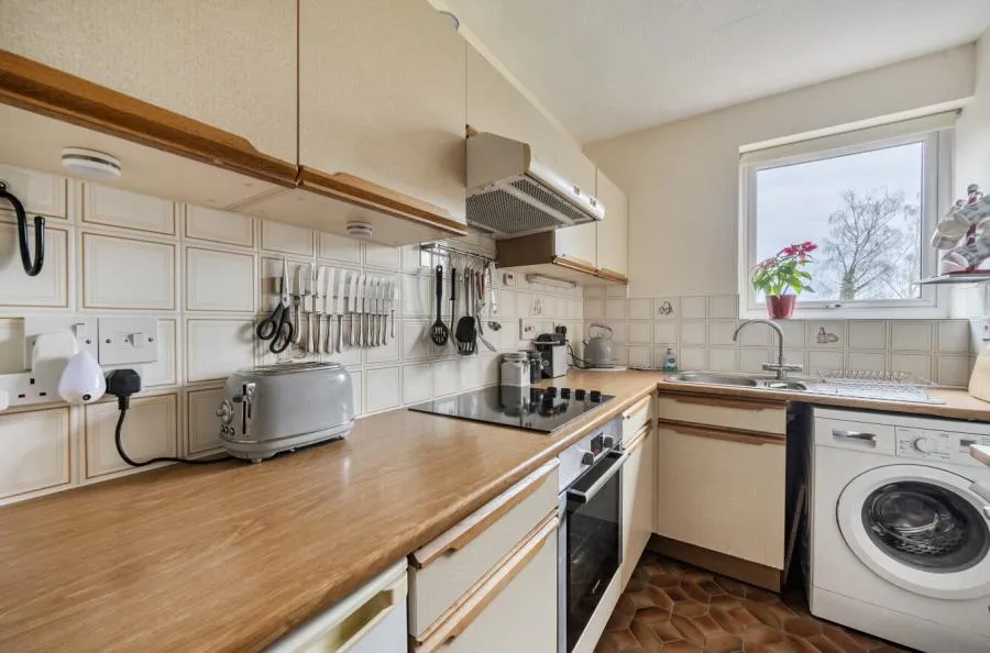 Jouldings Lane, Farley Hill, RG7, photo 5