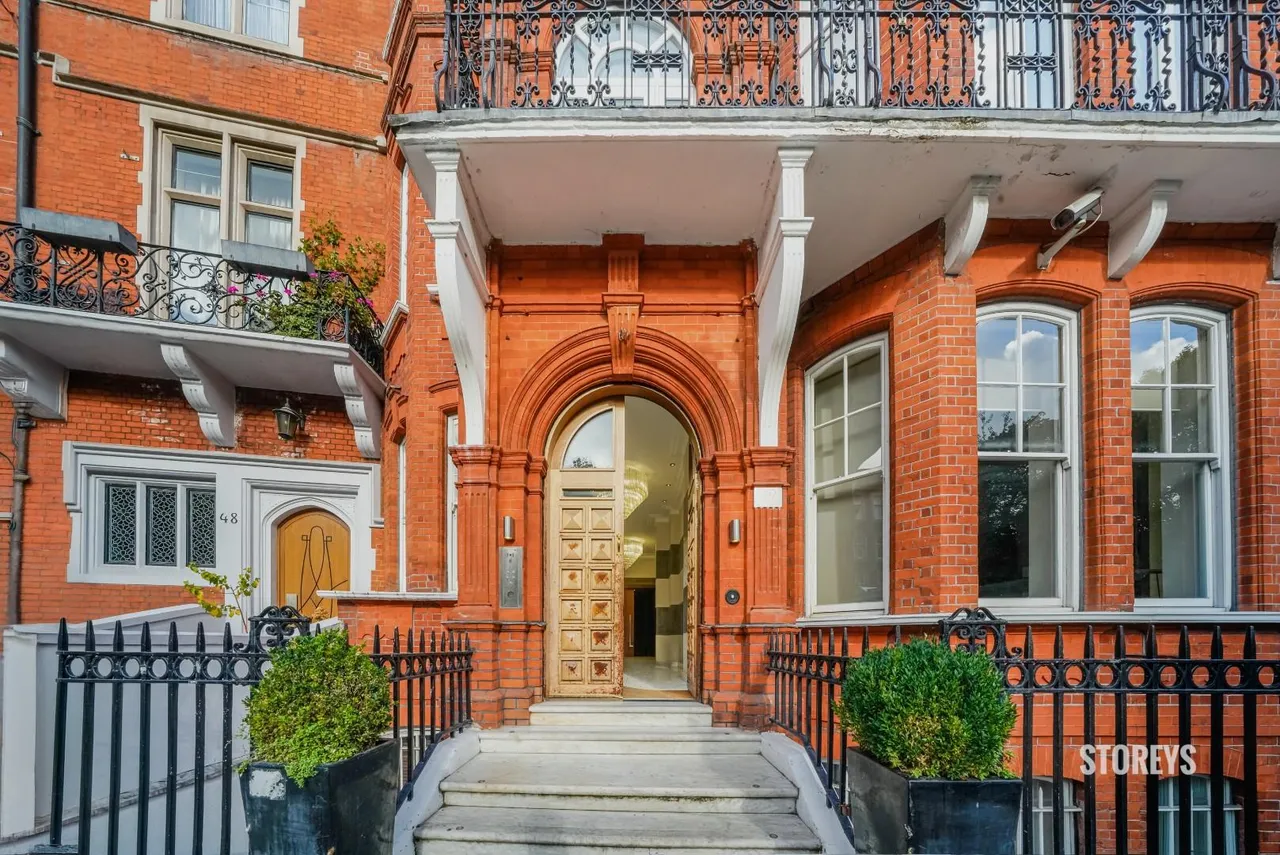 Kensington Court, Kensington, W8, photo 3