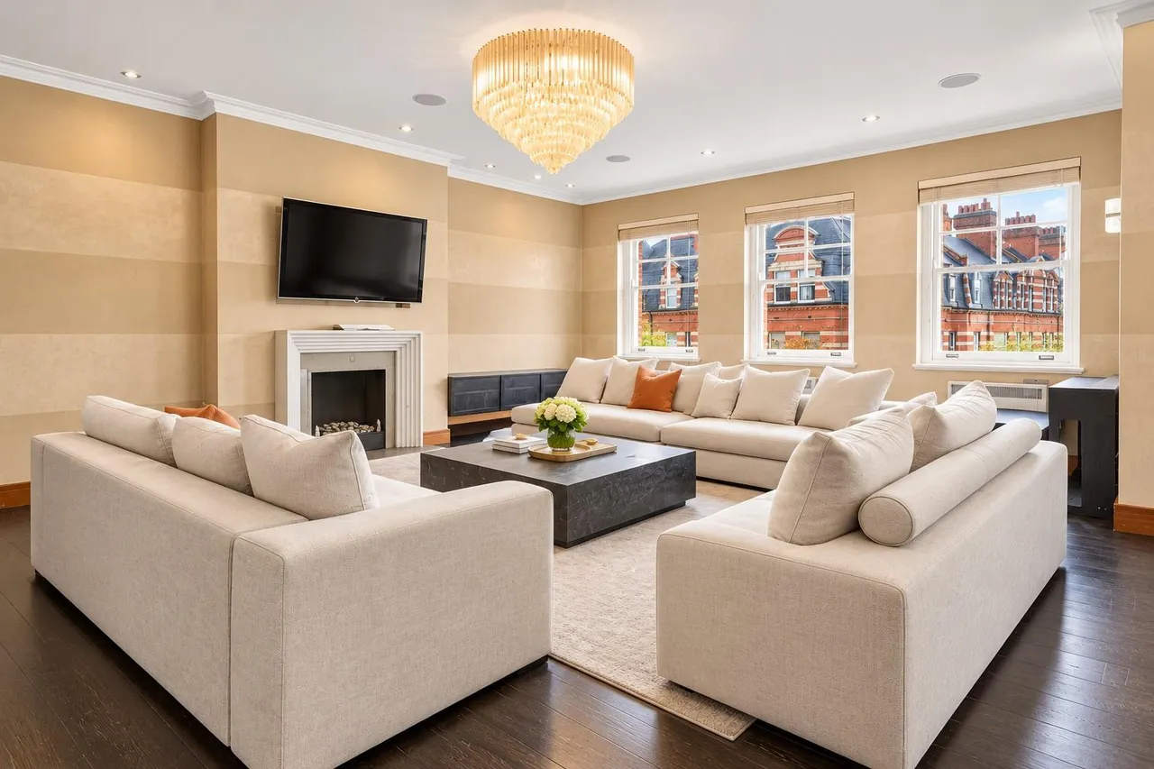 Kensington Court, Kensington, W8, photo 6