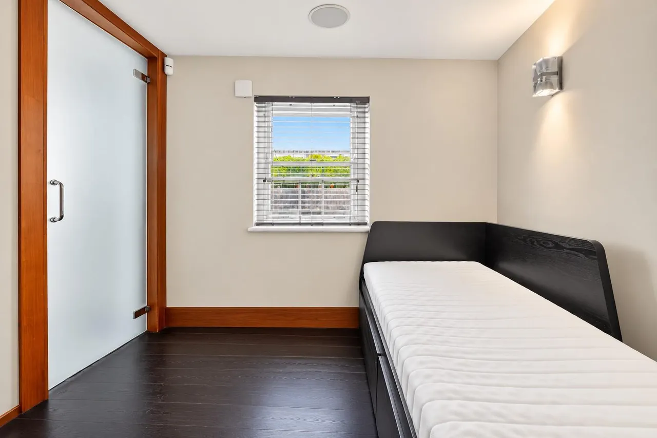 Kensington Court, Kensington, W8, photo 40