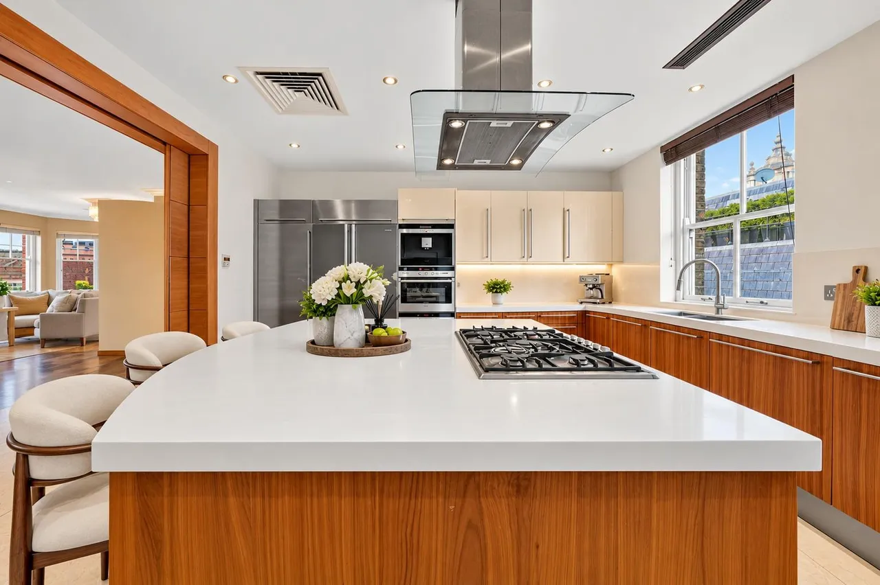 Kensington Court, Kensington, W8, photo 12