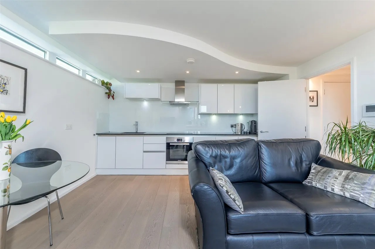 Westminster Bridge Road, Waterloo, SE1, photo 16