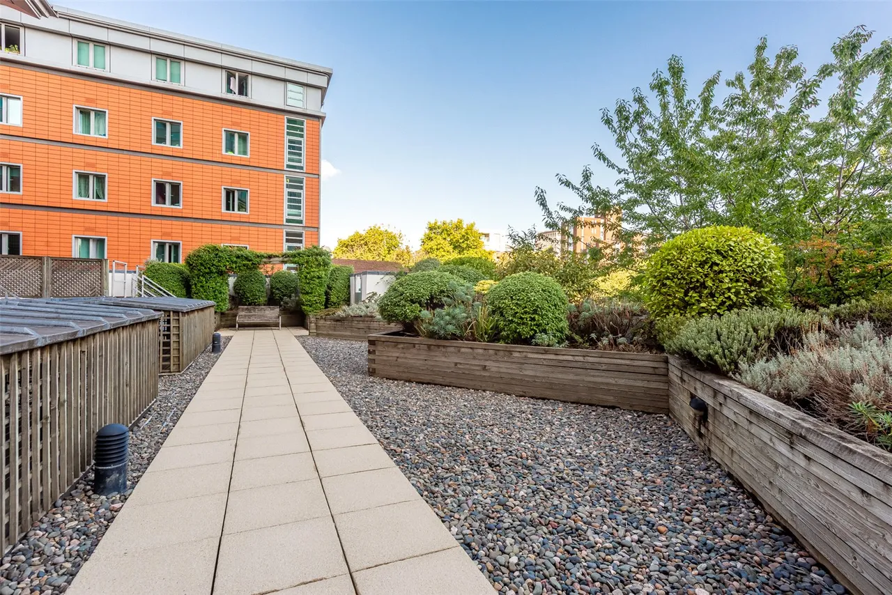 Westminster Bridge Road, Waterloo, SE1, photo 24