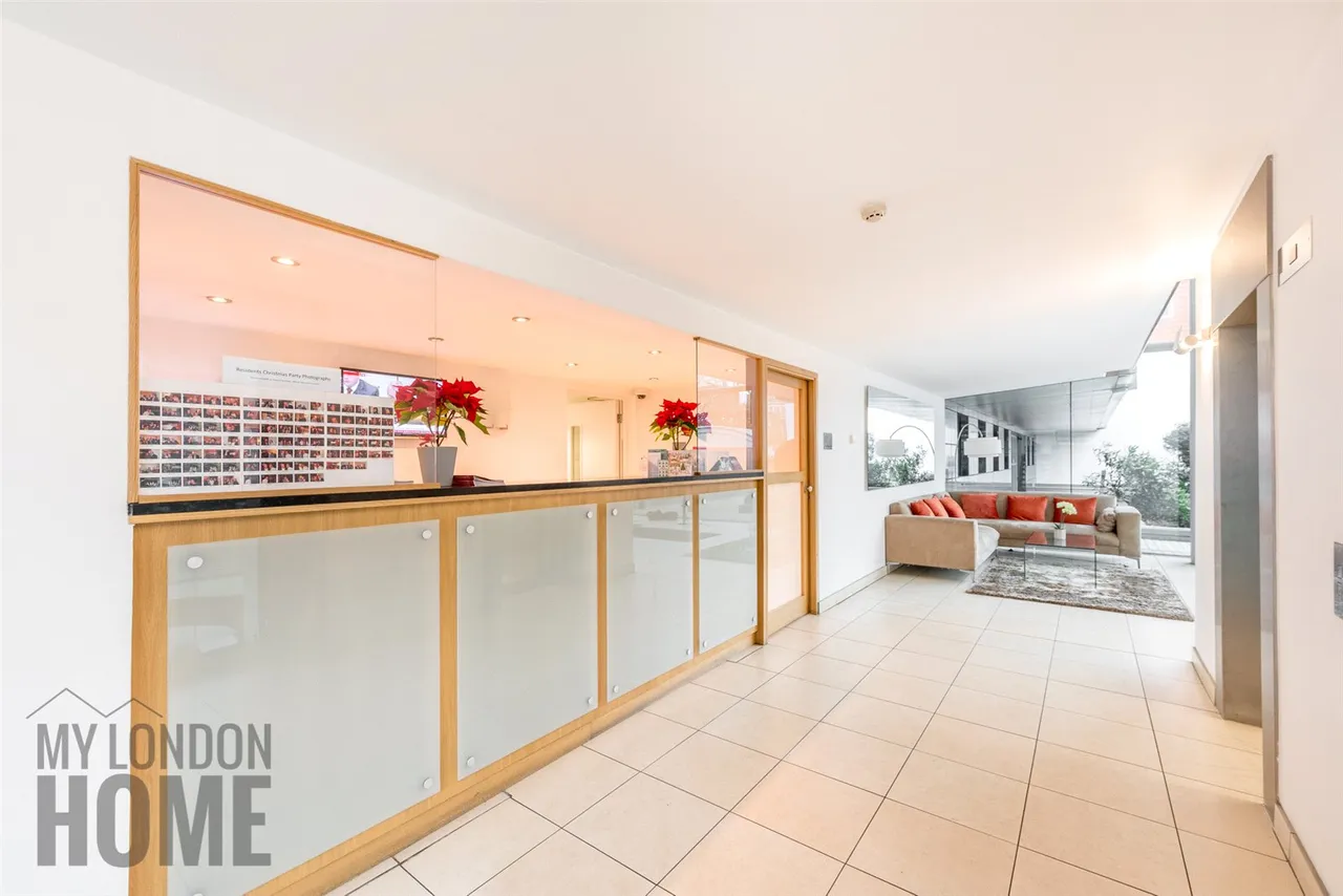Westminster Bridge Road, Waterloo, SE1, photo 21