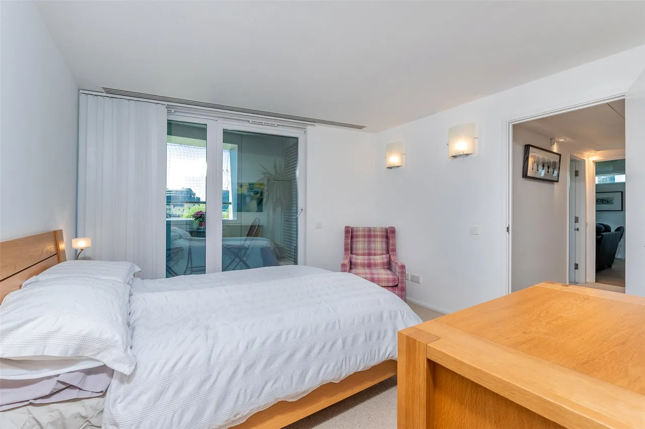 Westminster Bridge Road, Waterloo, SE1, photo 13