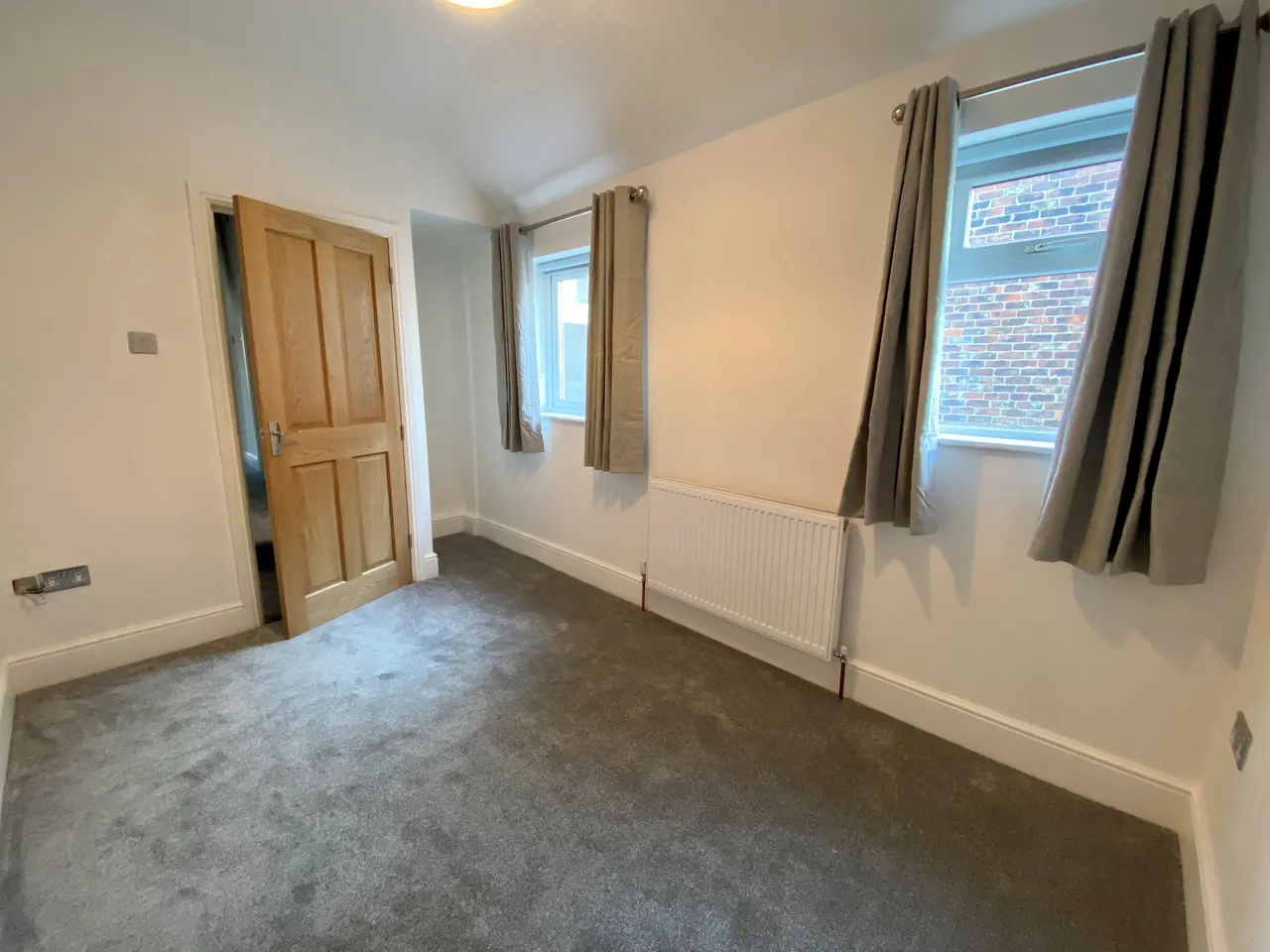 Moss Lane, Hale, WA15, photo 10