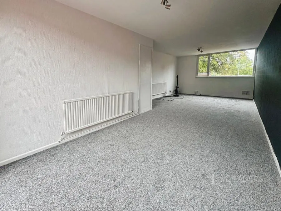 Deptford Crescent, Nottingham, NG6, photo 3