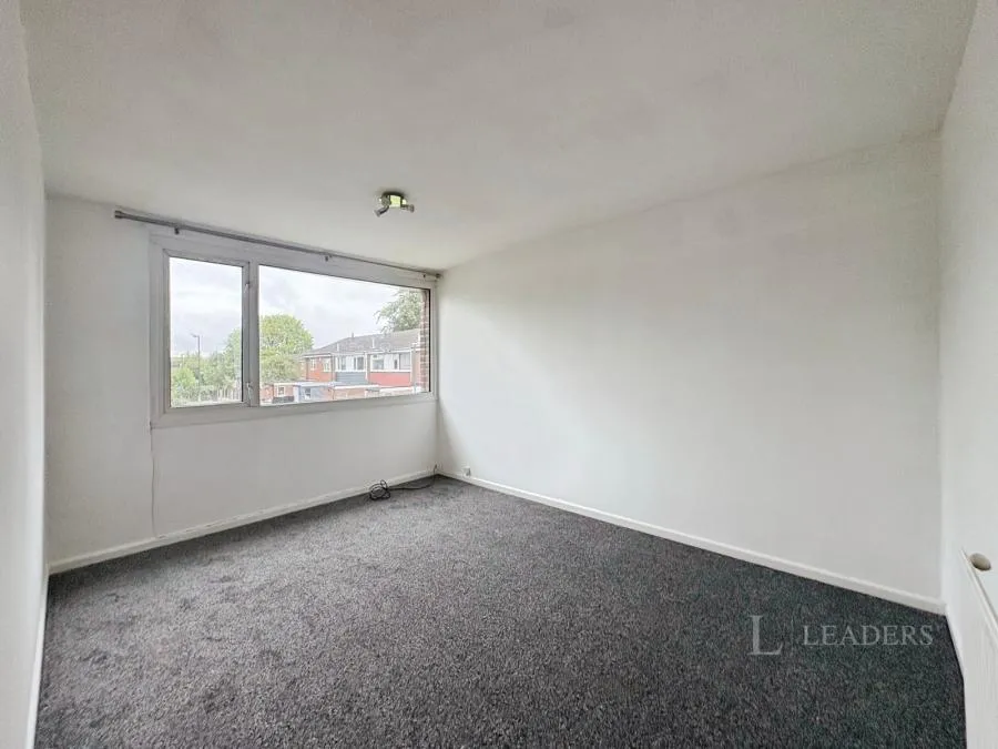 Deptford Crescent, Nottingham, NG6, photo 7