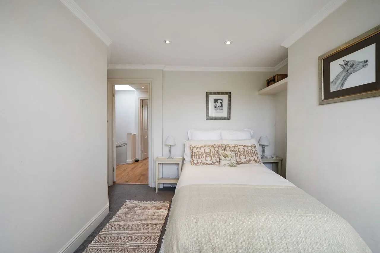 Eardley Crescent, London, SW5, photo 11