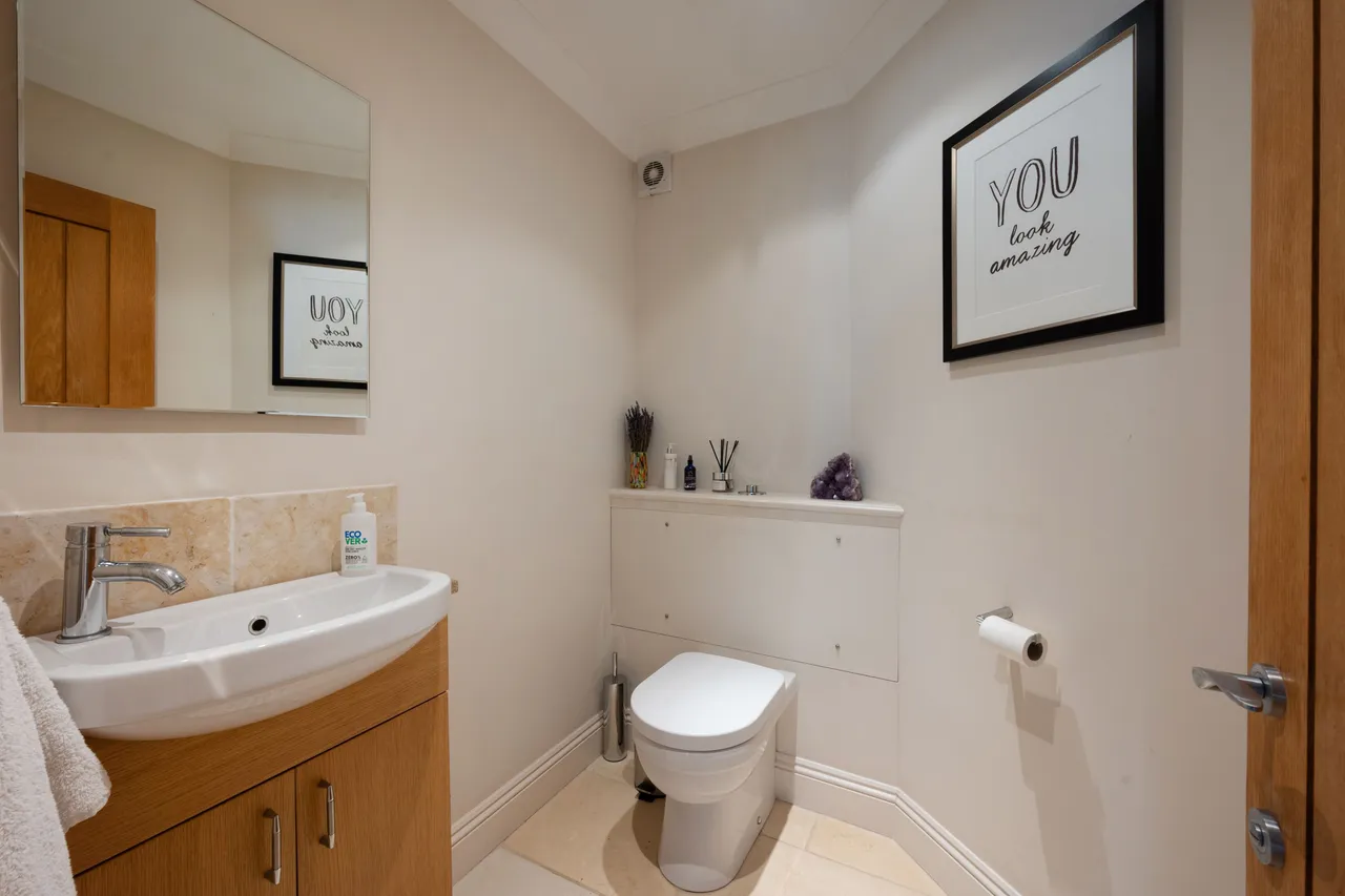 5 Eversley Park, London, photo 11
