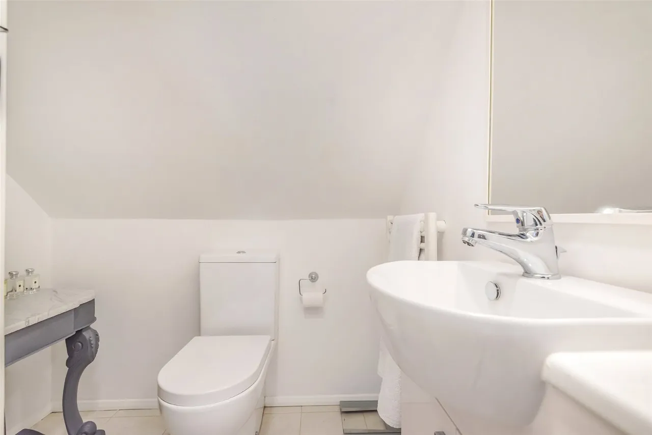 Blagrove Lane, Wokingham, RG41 4AY, photo 12
