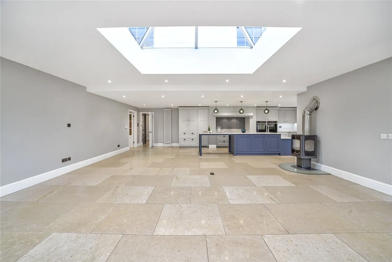 A Georgian Country House in the South Downs, 2.7 Acres, photo 15