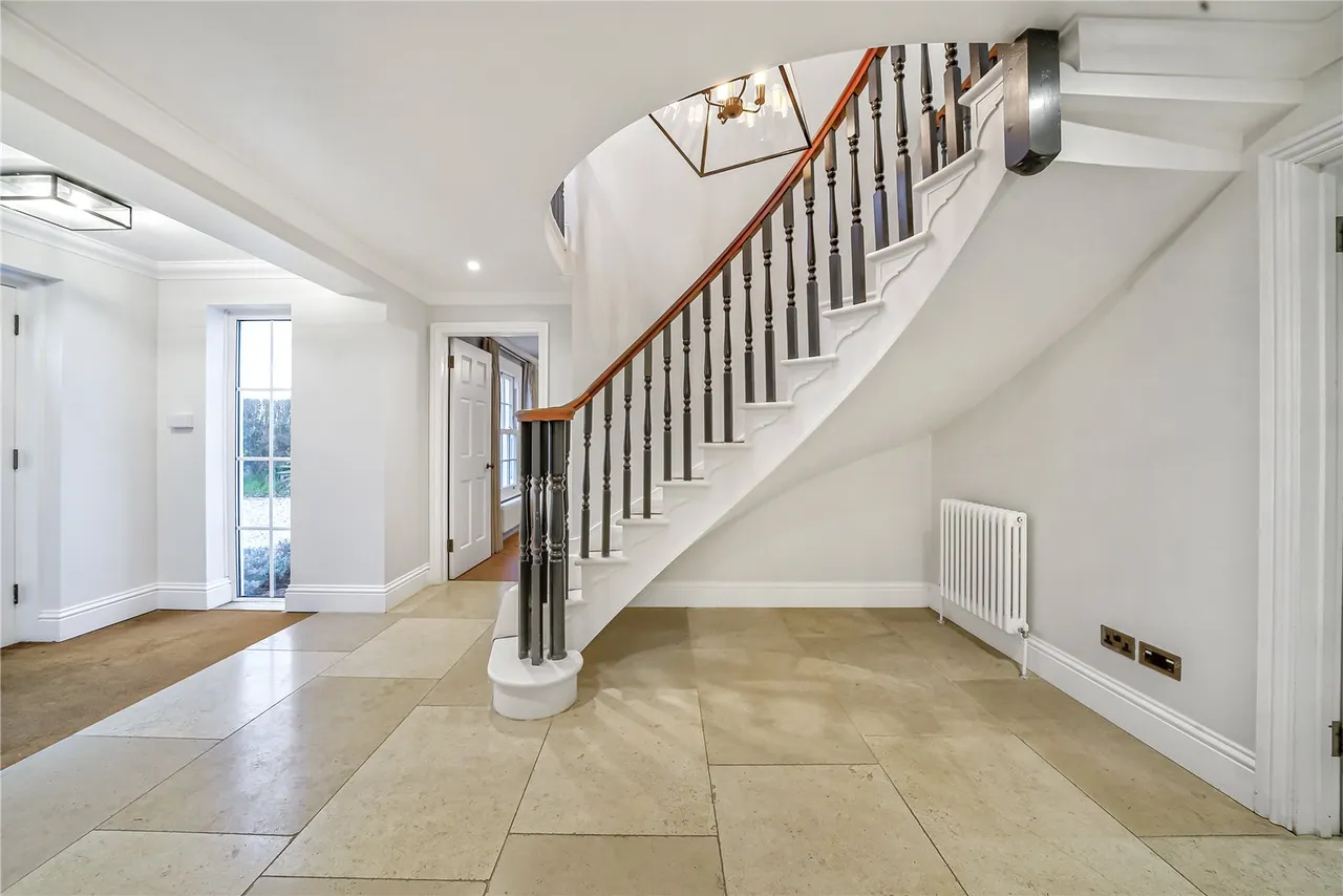 A Georgian Country House in the South Downs, 2.7 Acres, photo 17