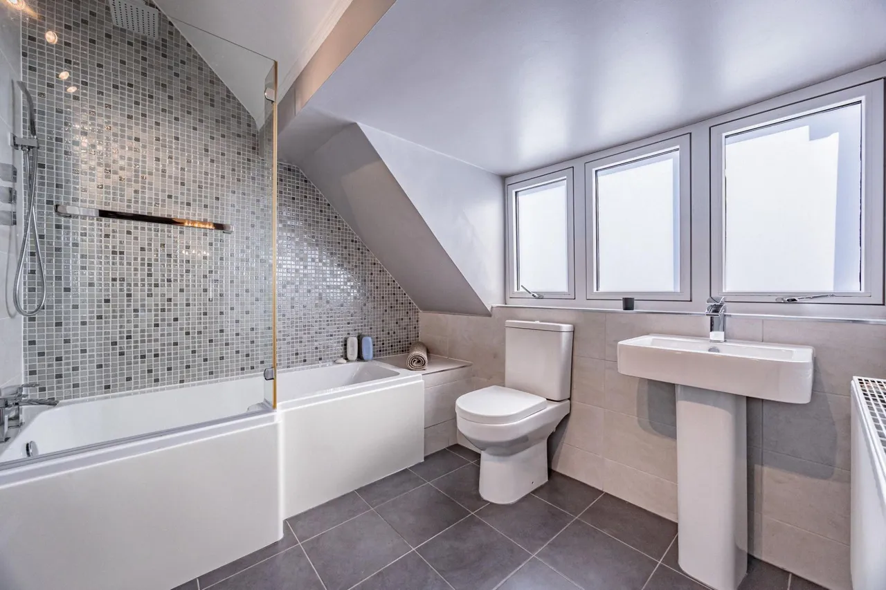 Tan House Lane, Parbold, WN8, photo 34
