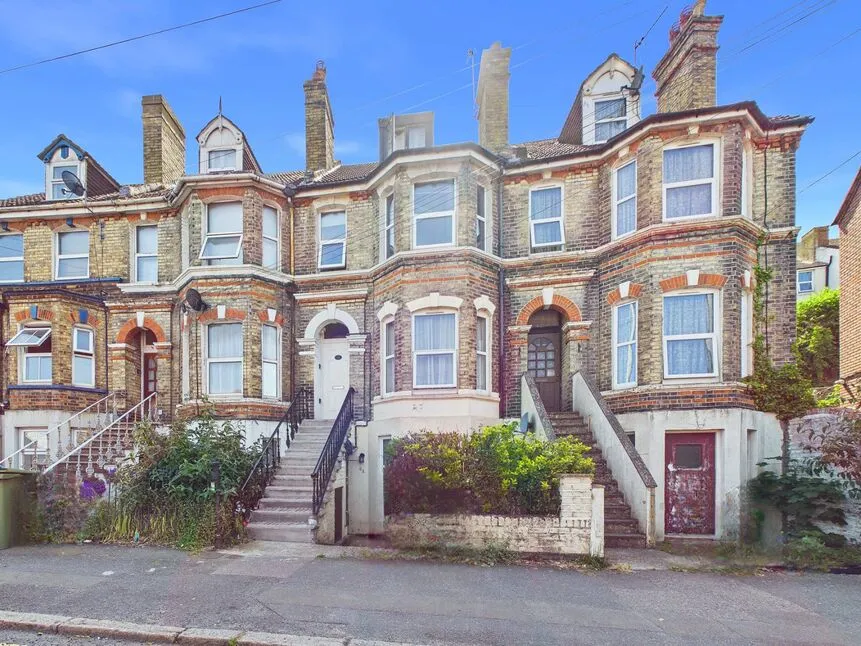 Foord Road, Folkestone, Kent, CT20, photo 2