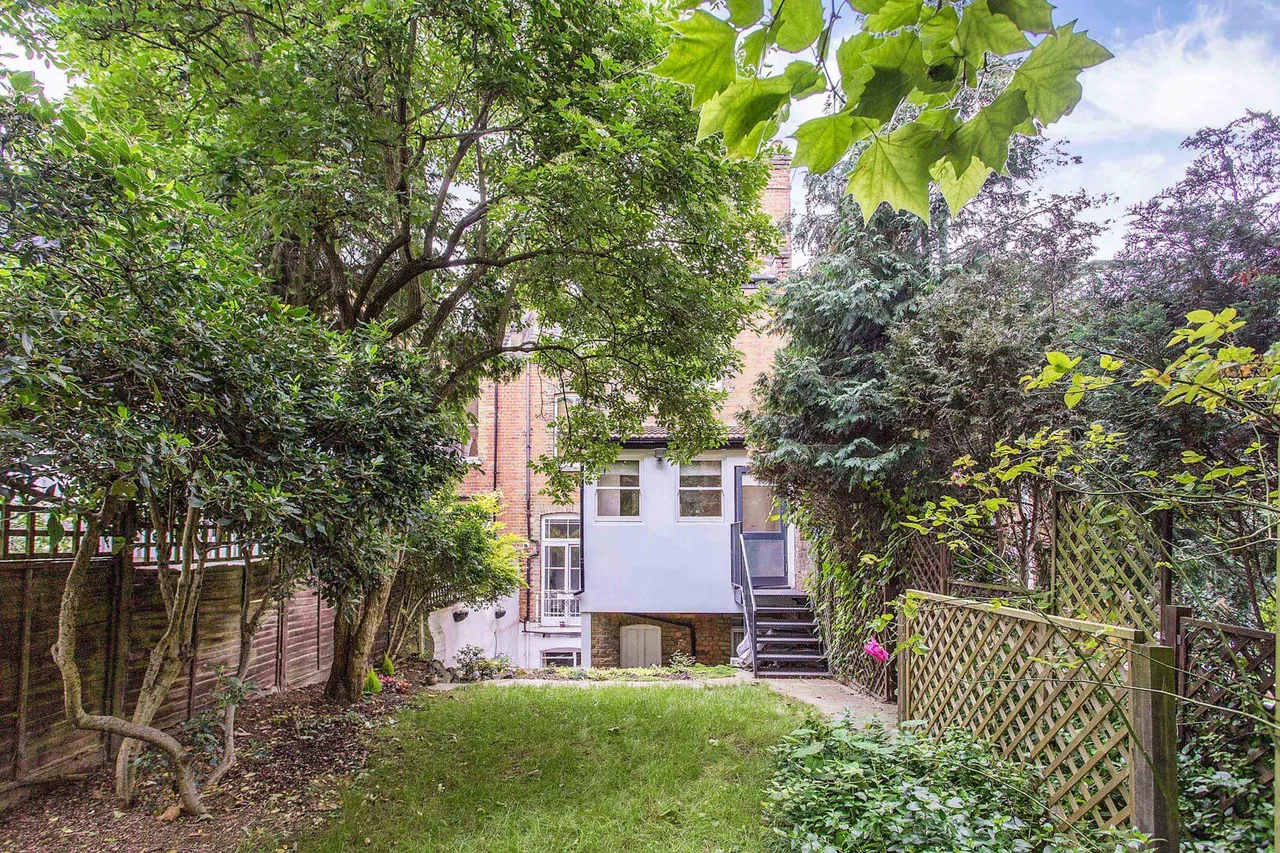 Mount View Road, N4, photo 11