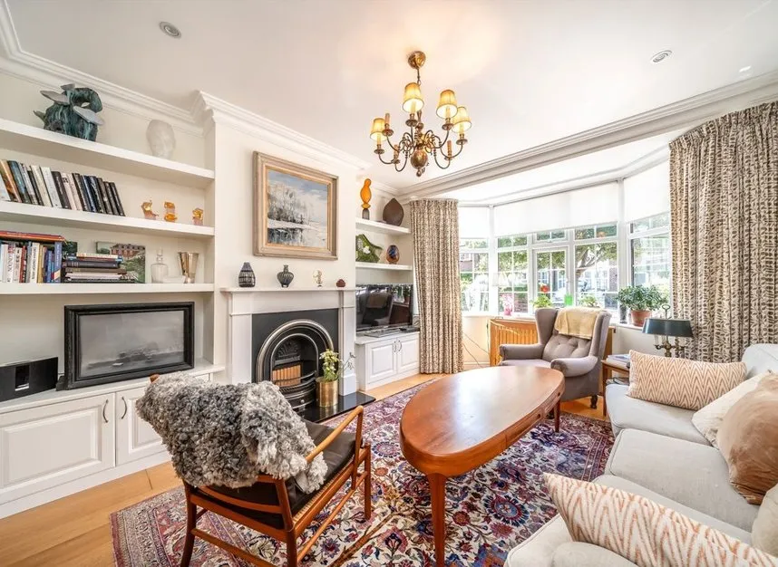 Michelham Gardens, Strawberry Hill, TW1, photo 3