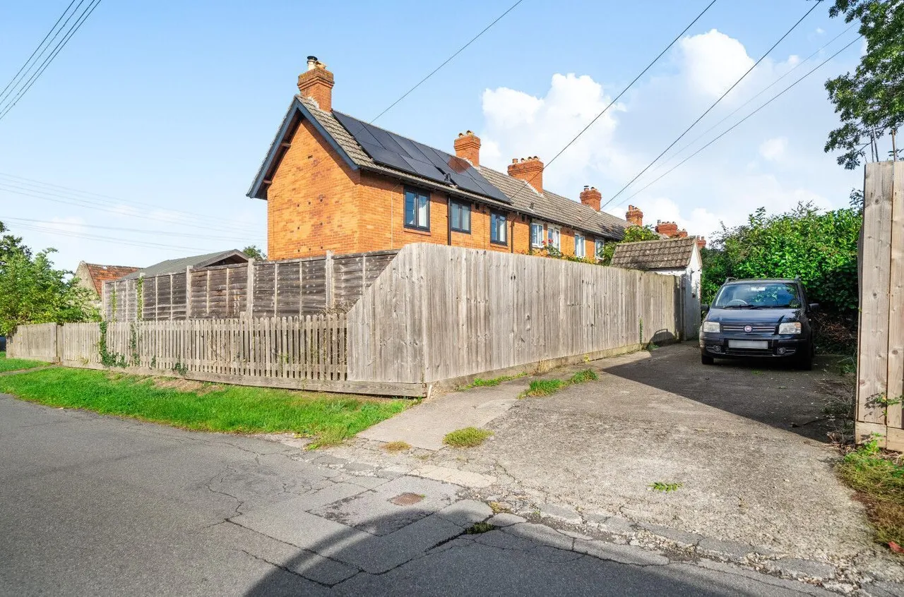St Marys Road, Meare, BA6, photo 11