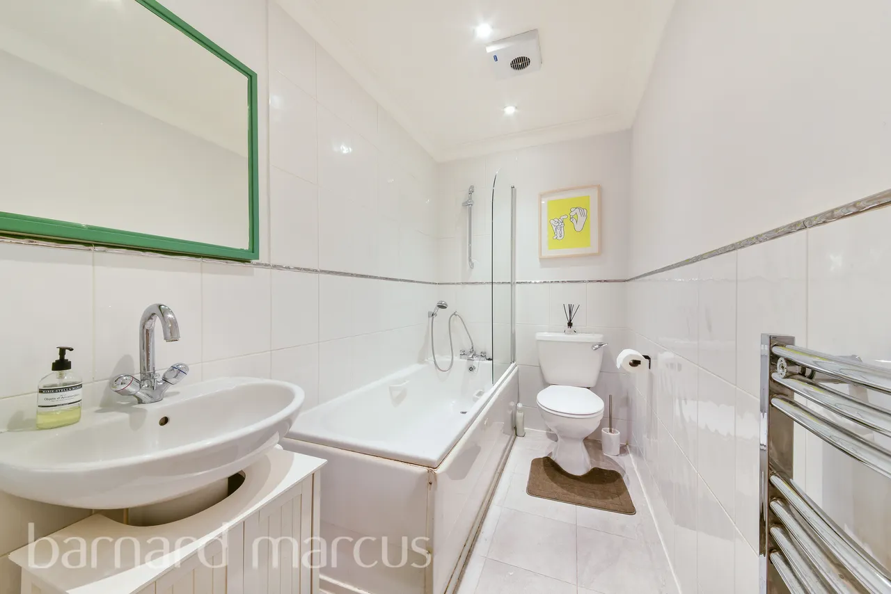 St Helens Road, Norbury, photo 8