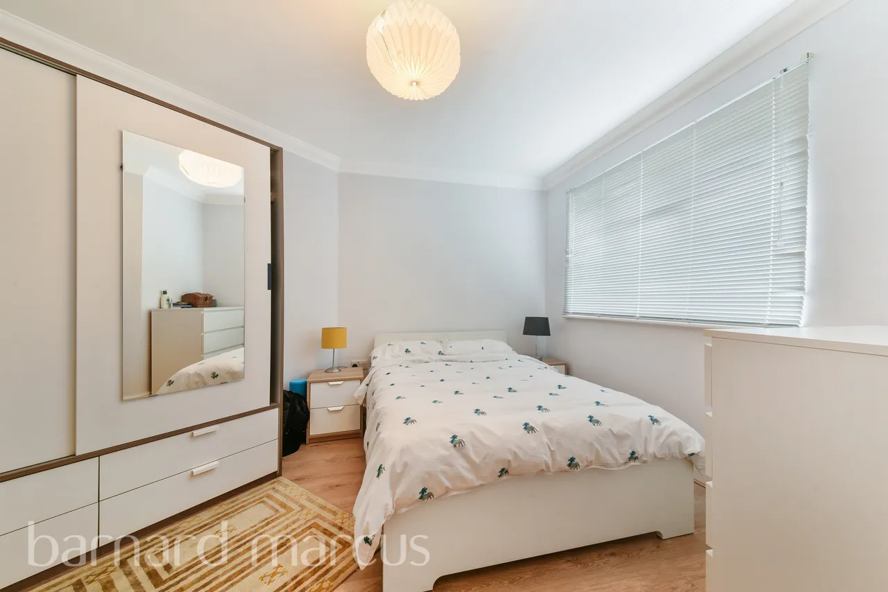St Helens Road, Norbury, photo 5