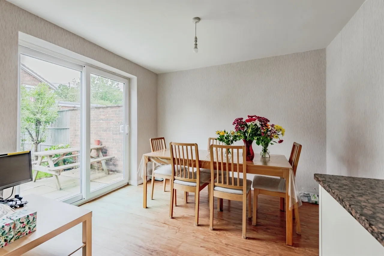 Maiden Lane, Crawley, RH11, photo 7