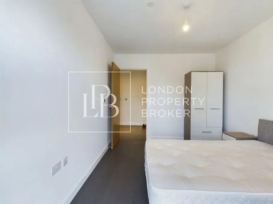 Thonrey Close, London, NW9, photo 5