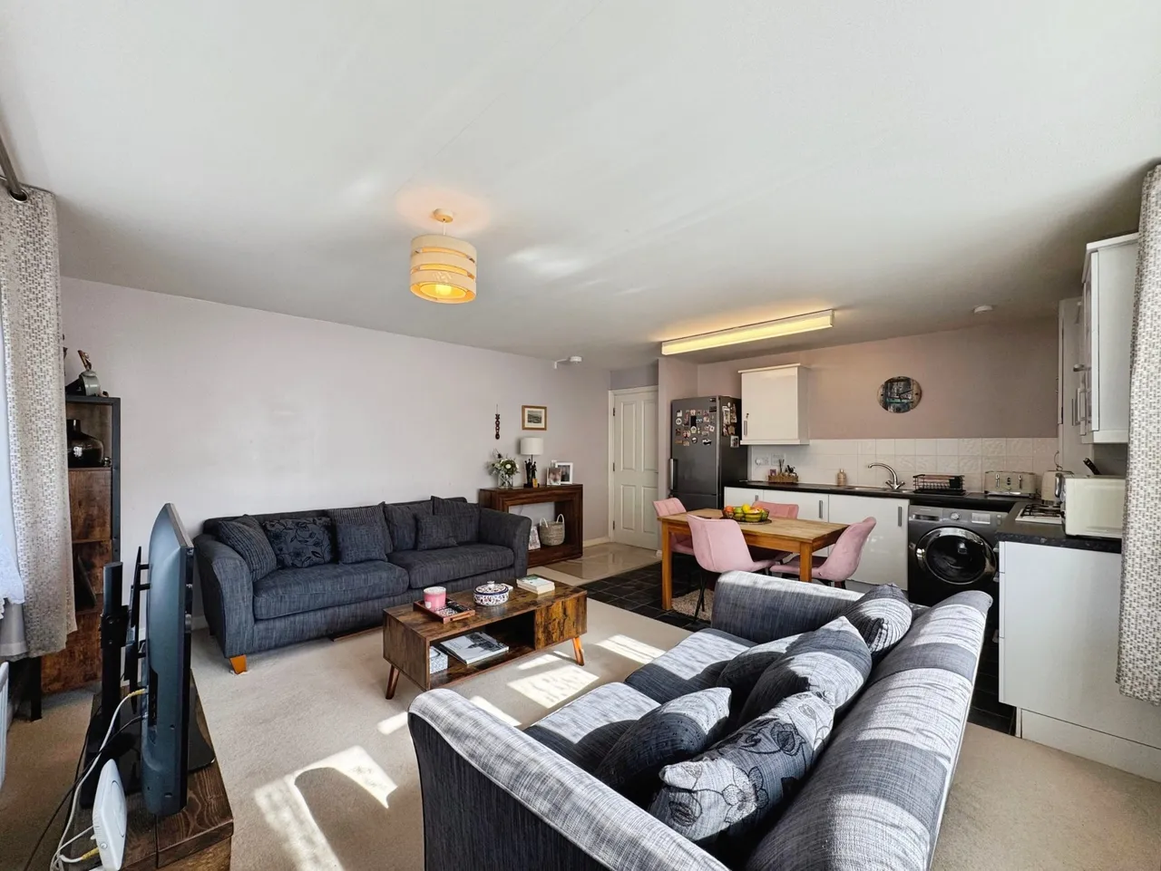 King George Crescent, Wembley, HA0, photo 5