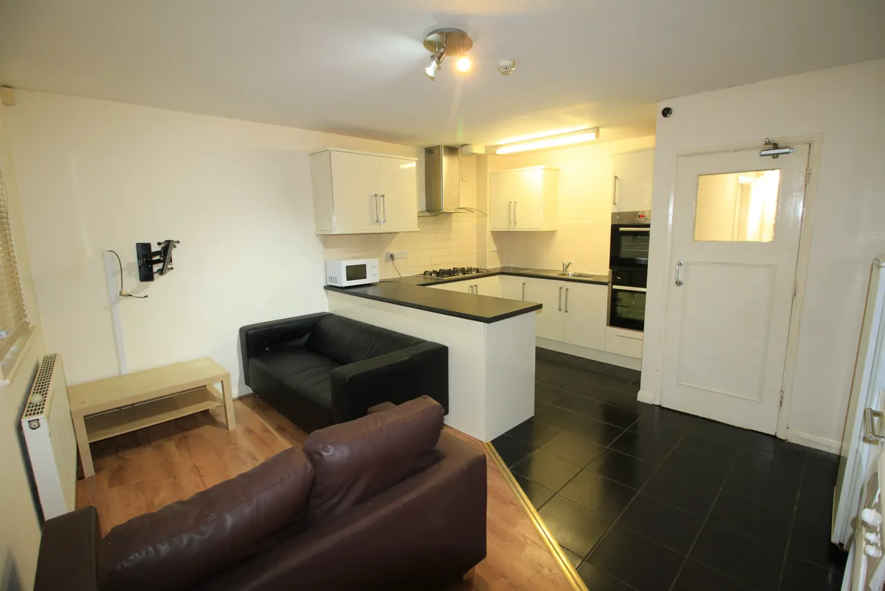 1 bed house to rent, North Sherwood Street, Nottingham, NG1