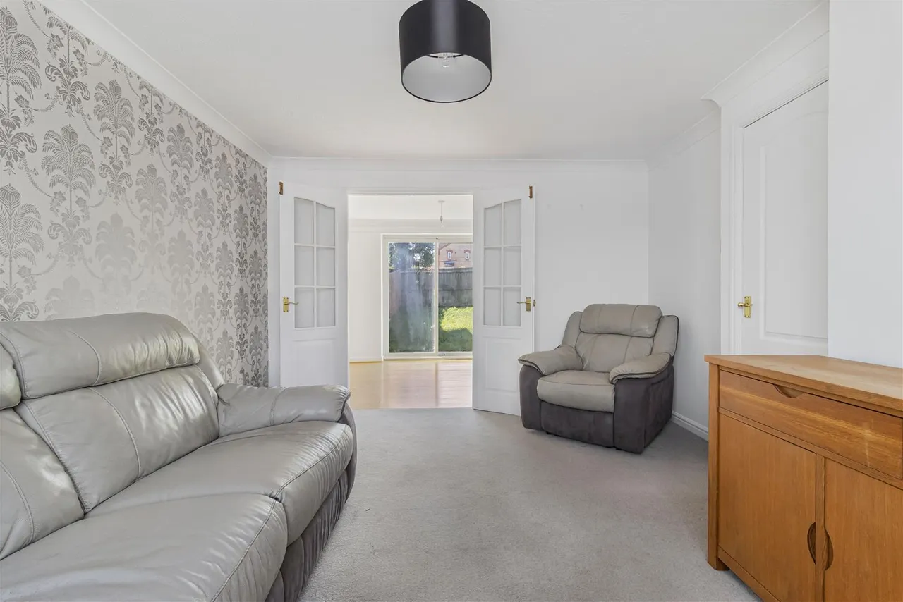 Lowry Close, Haverhill, CB9, photo 2