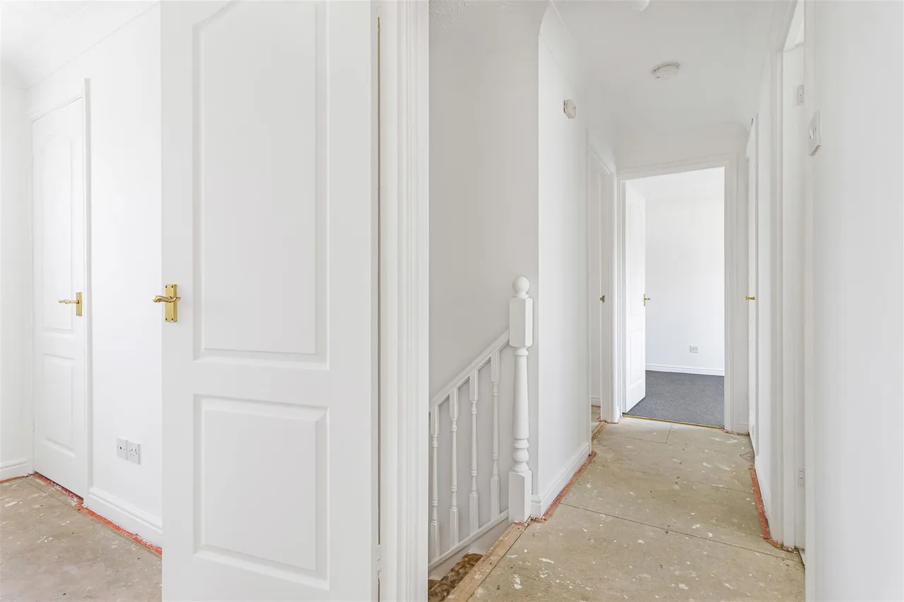 Lowry Close, Haverhill, CB9, photo 11