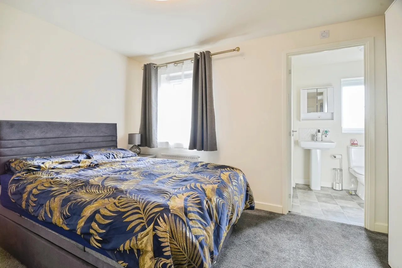 Hazelwood Gardens, MIDDLESBROUGH, Cleveland, TS6, photo 8
