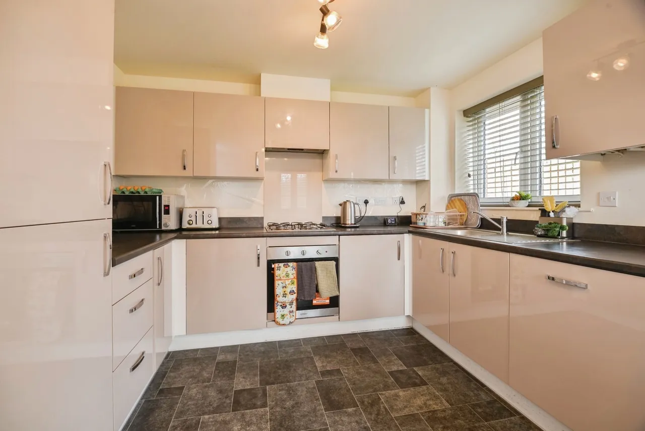 Hazelwood Gardens, MIDDLESBROUGH, Cleveland, TS6, photo 11