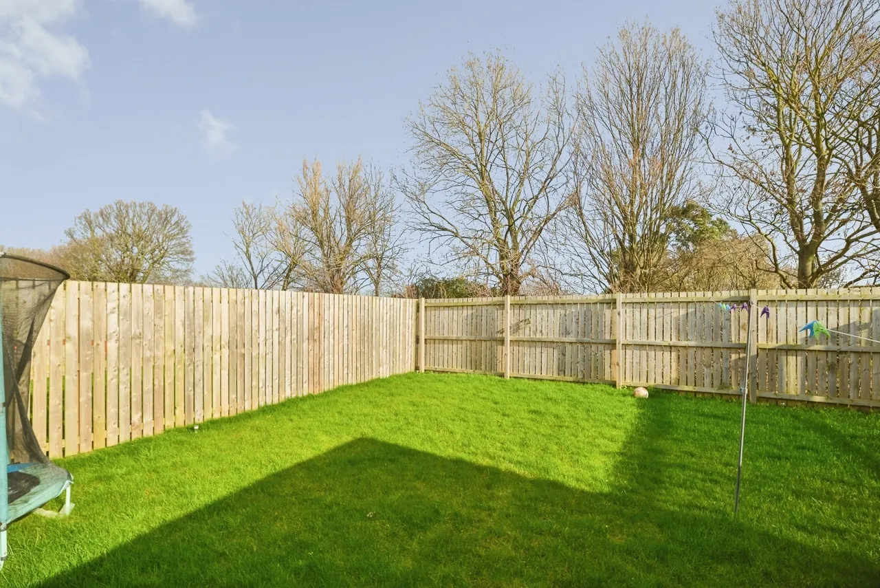 Hazelwood Gardens, MIDDLESBROUGH, Cleveland, TS6, photo 16