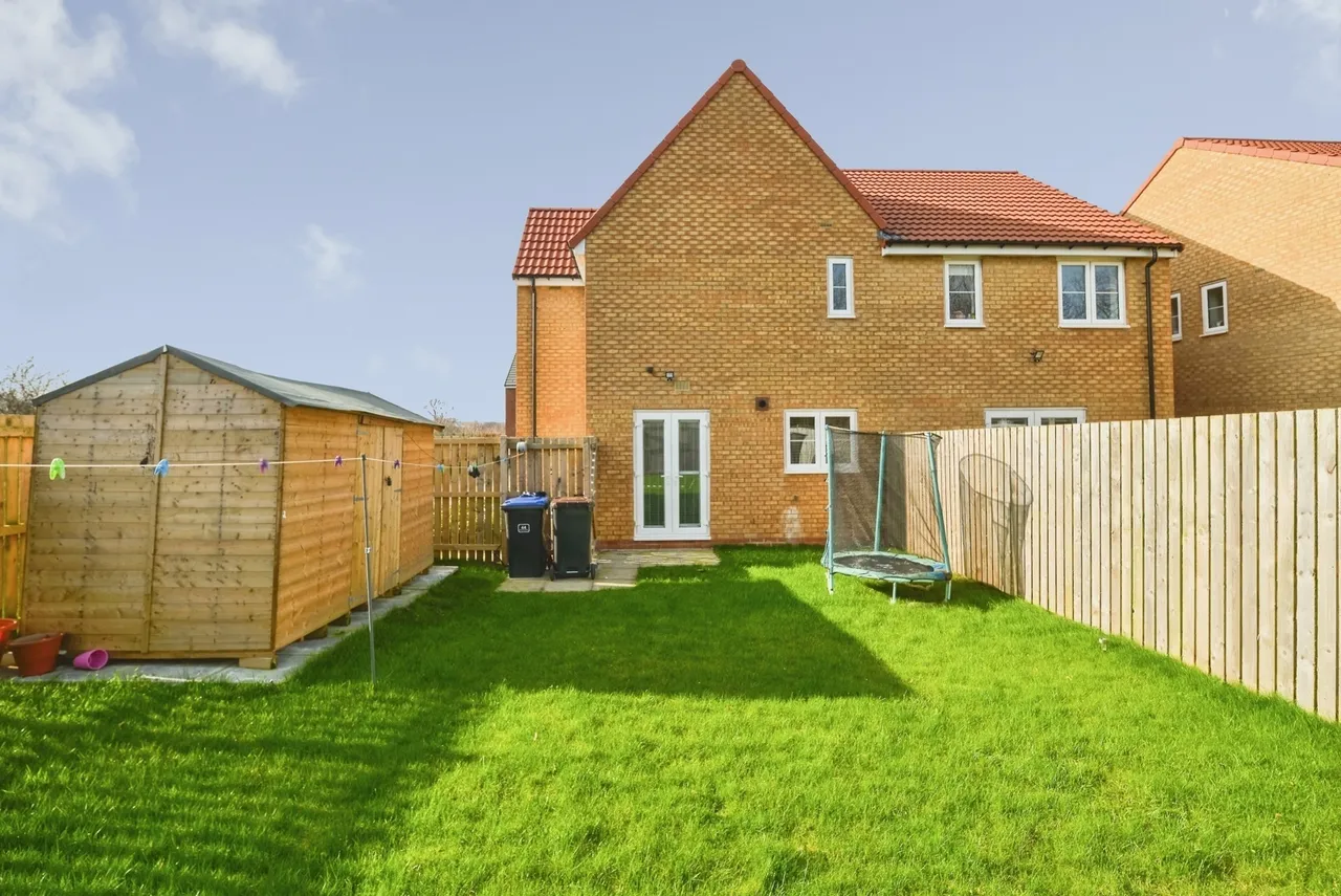 Hazelwood Gardens, MIDDLESBROUGH, Cleveland, TS6, photo 15
