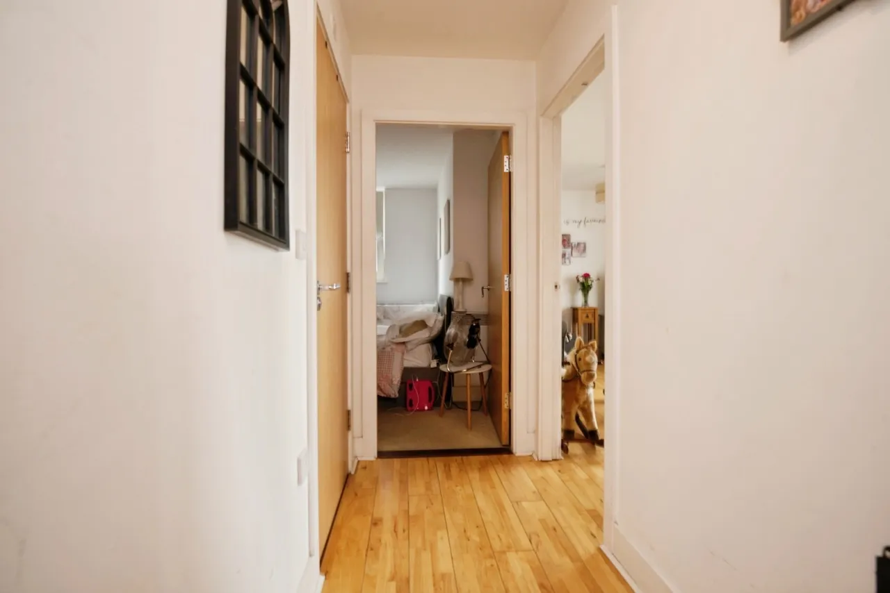 Eddystone House, Ferry Court, Cardiff, South Glamorgan, CF11, photo 7
