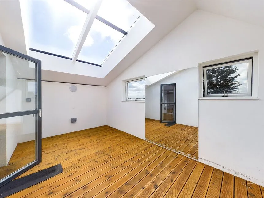 Grover Gardens, Romford, RM5, photo 17