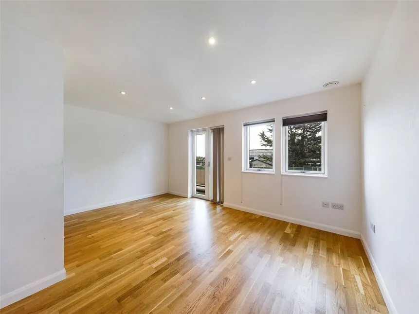 Grover Gardens, Romford, RM5, photo 12