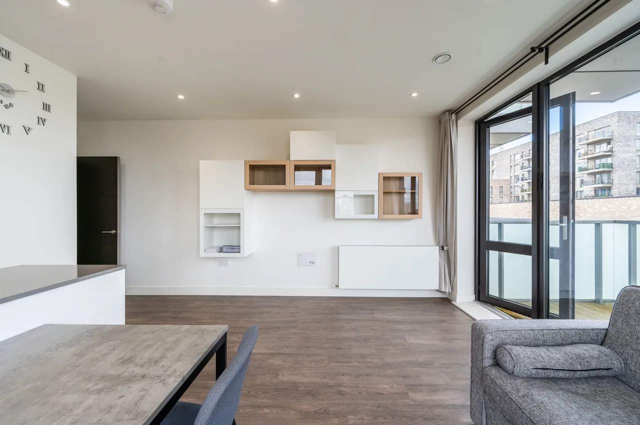 Flat 404, Barrell Makers House, 40 Blair Street, London, photo 9