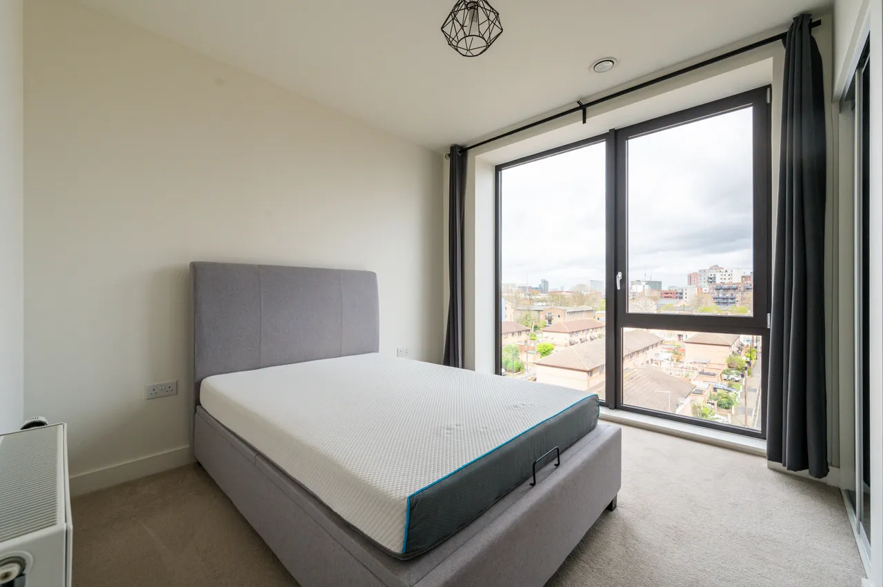 Flat 404, Barrell Makers House, 40 Blair Street, London, photo 3