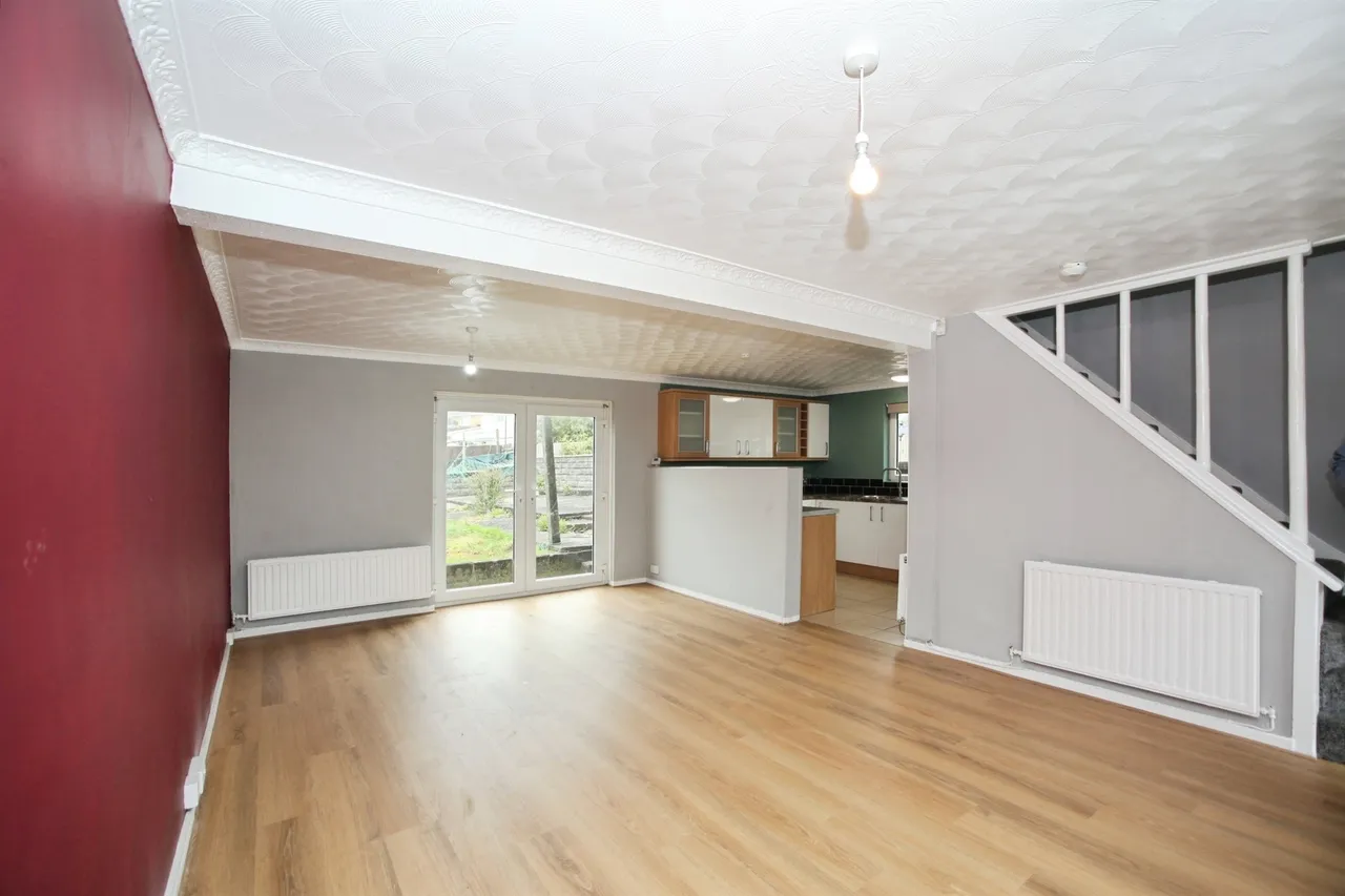 Heol Celyn Pontypridd, CF38, photo 10