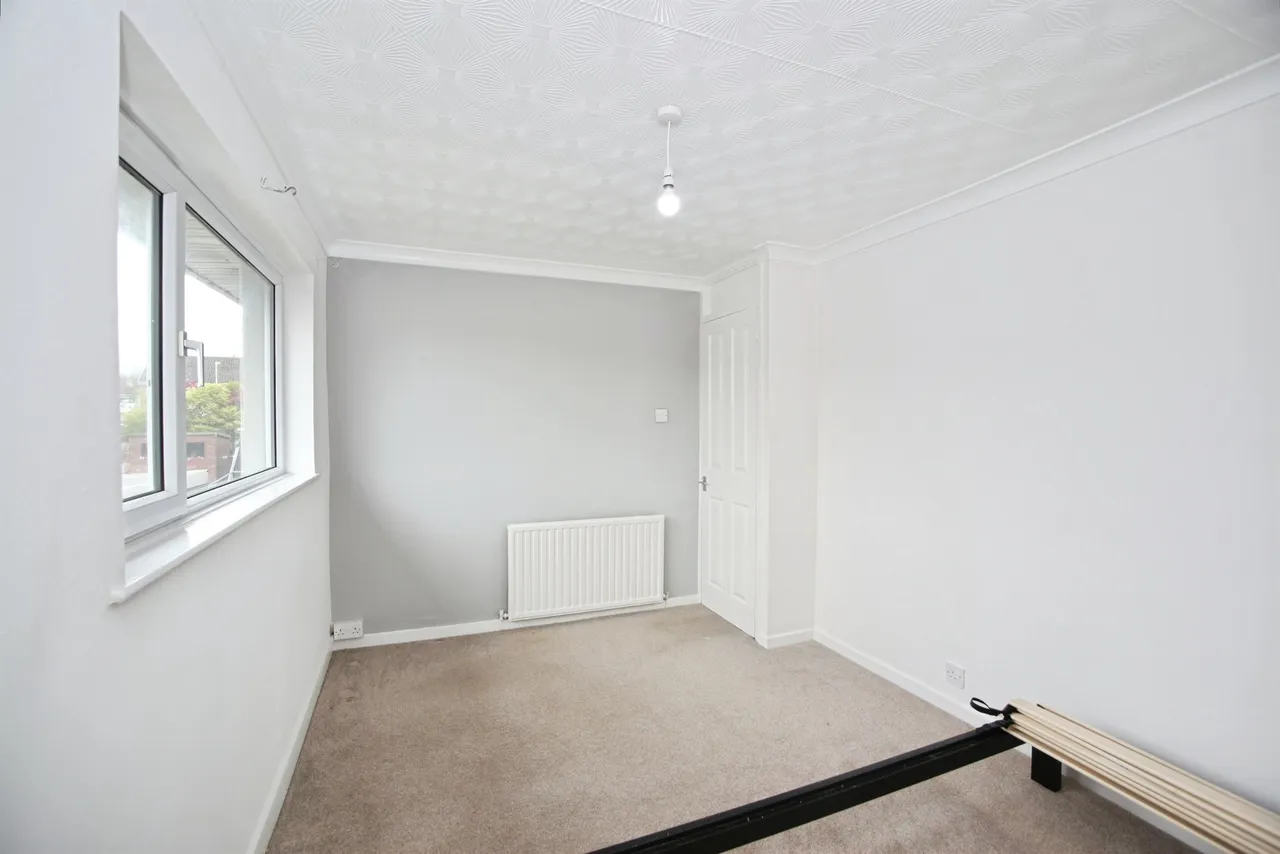 Heol Celyn Pontypridd, CF38, photo 18