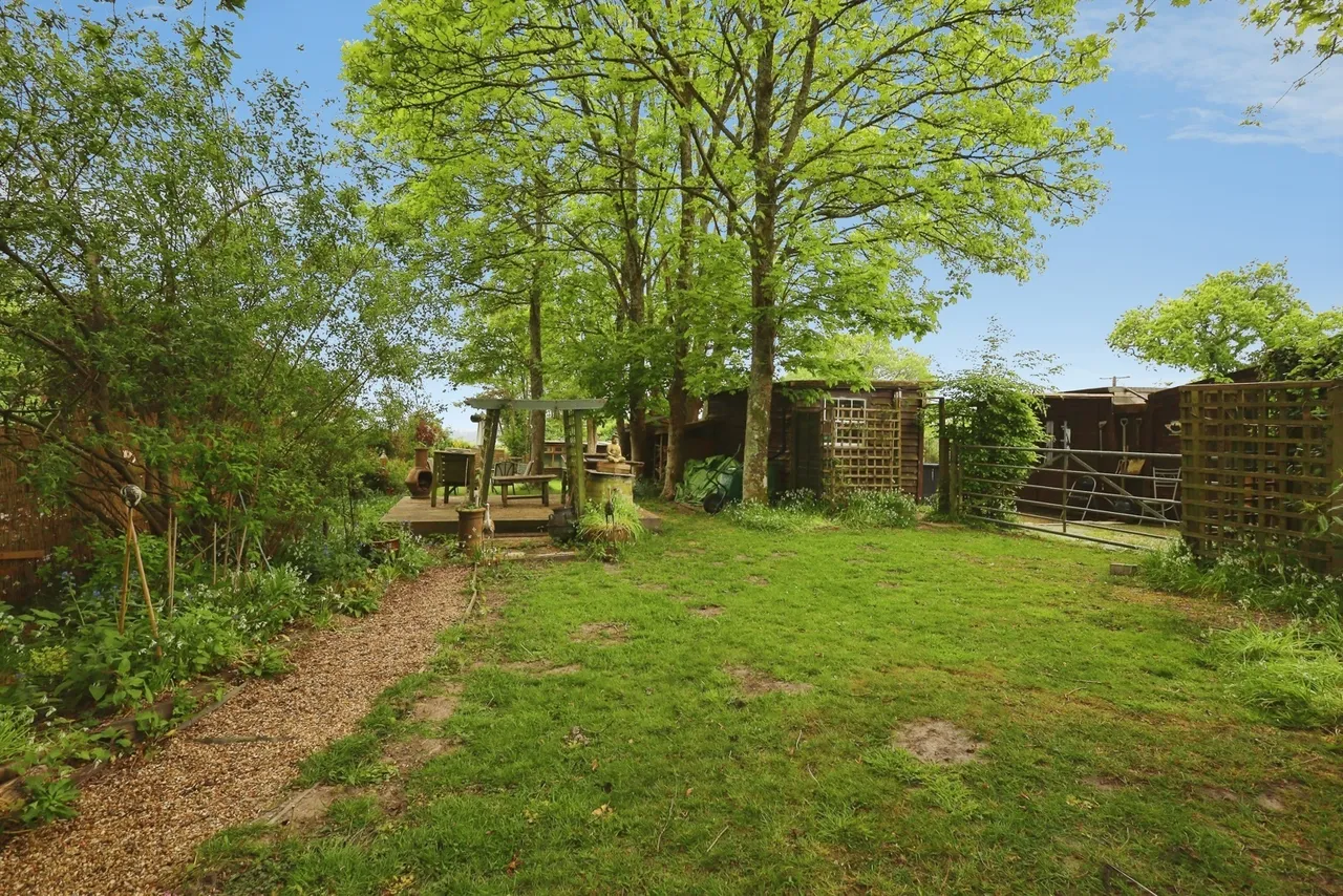 Battle Road, Dallington, TN21, photo 14